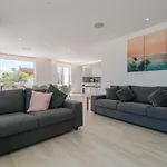 Villa Spacious With Pool, Hot Tub And Large Garden Luz