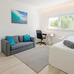 Spacious With Pool, Hot Tub And Large Garden Luz