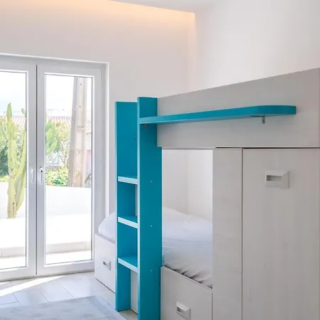Spacious With Pool, Hot Tub And Large Garden * Luz